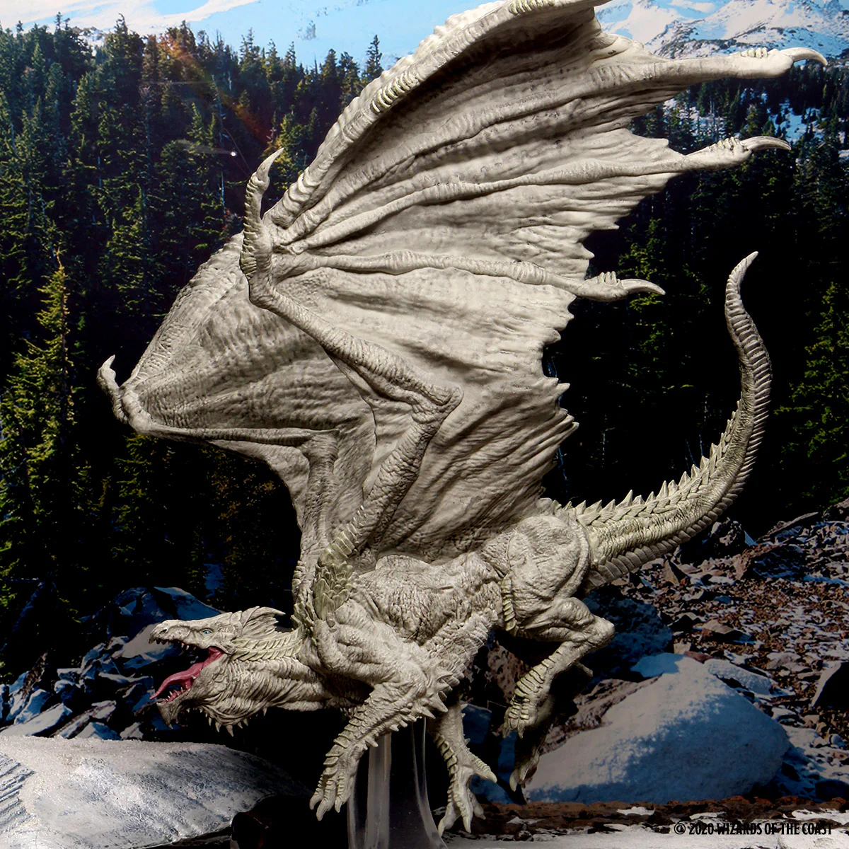 D&D Icons of the Realms: Adult White Dragon Premium Figure - Image 16