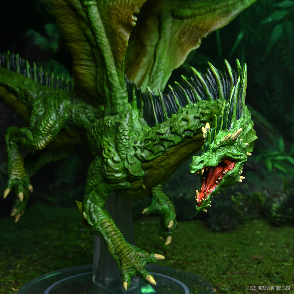 D&D Icons of the Realms: Adult Green Dragon Premium Figure - Image 9
