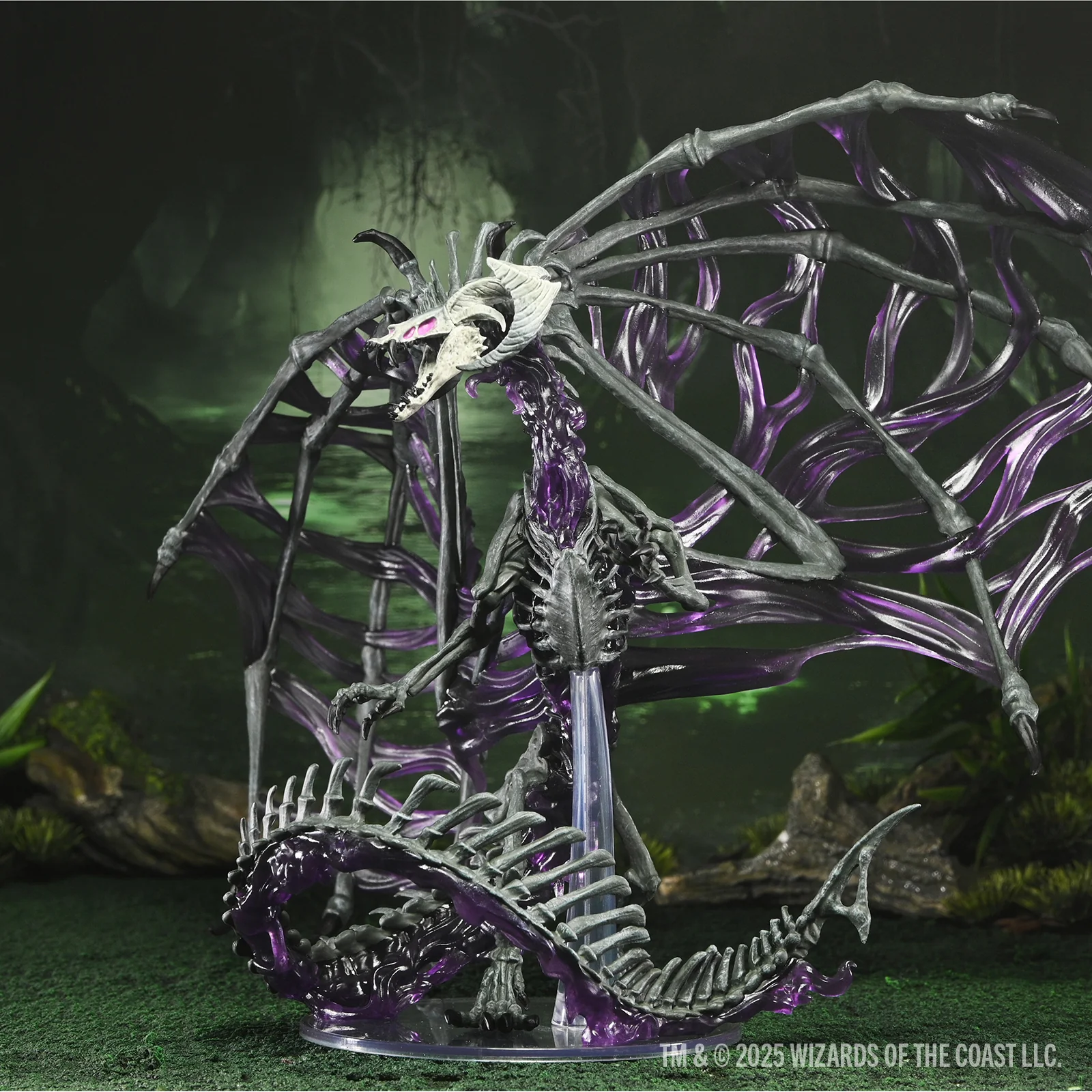 D&D Icons of the Realms: Black Dracolich Boxed Miniature (Gargantuan) - Image 11