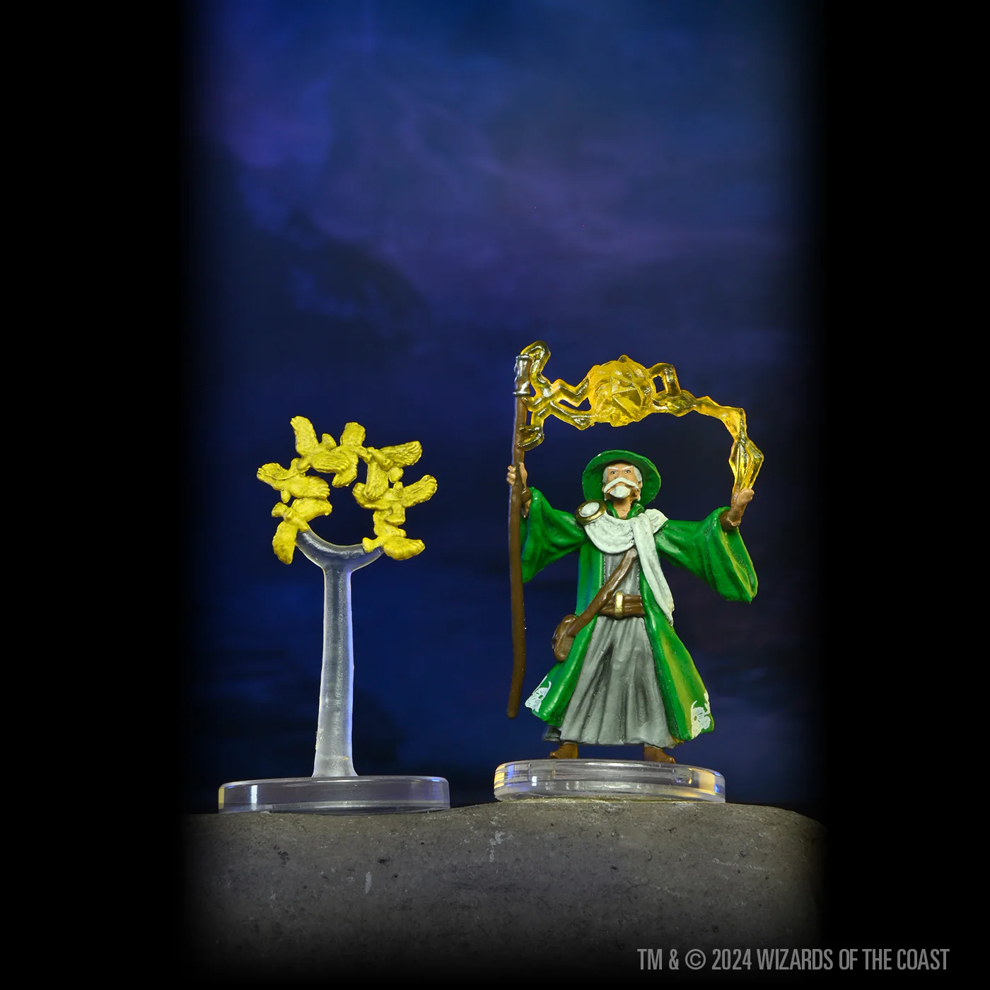 D&D Icons of the Realms: Gargantuan Bahamut Boxed Miniature - Image 13