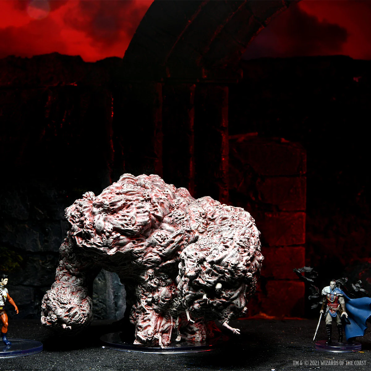 D&D Icons of the Realms: Van Richten's Guide to Ravenloft Collector’s Edition Box - Image 12
