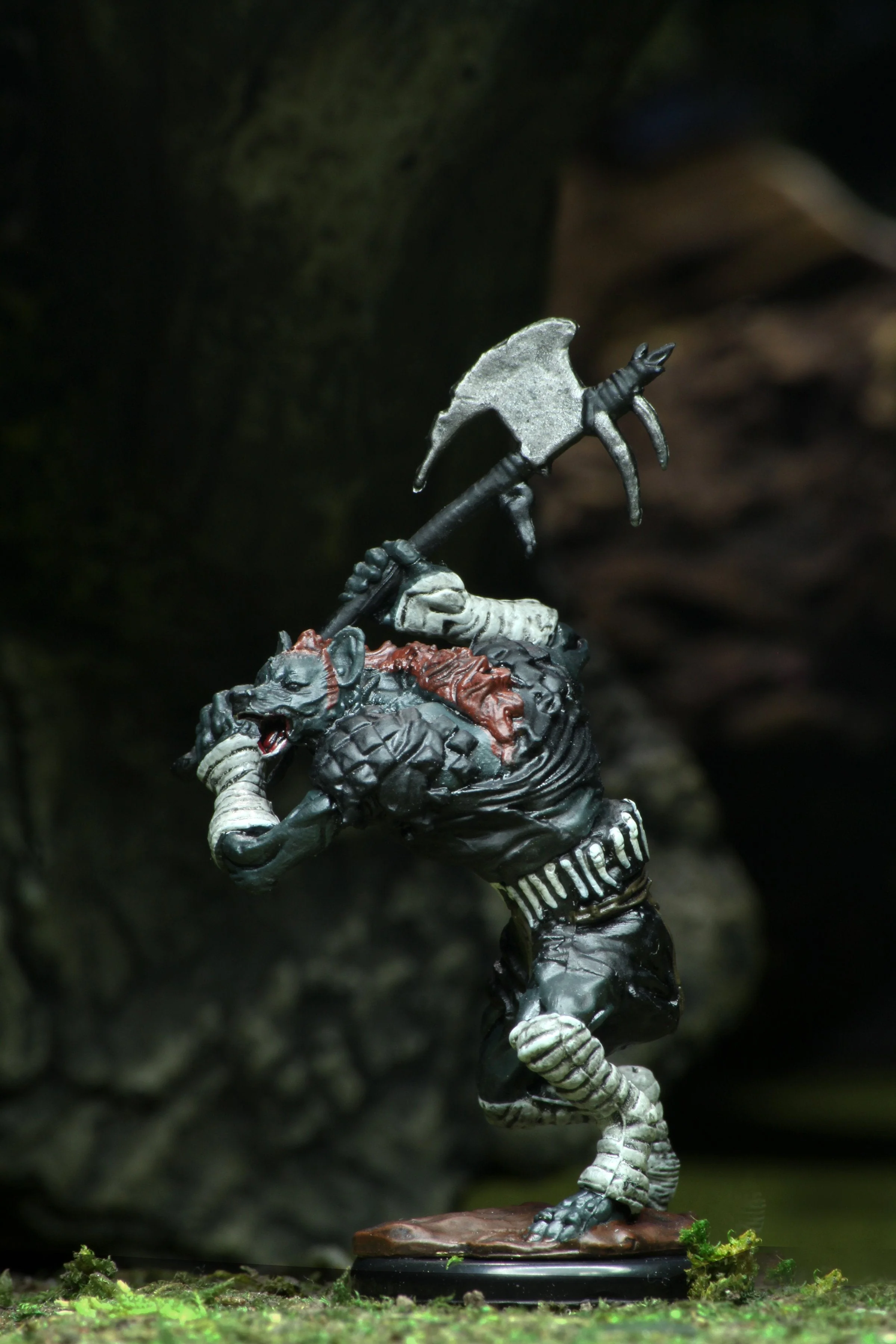 D&D Icons of the Realms: Monster Pack: Village Raiders - Image 4