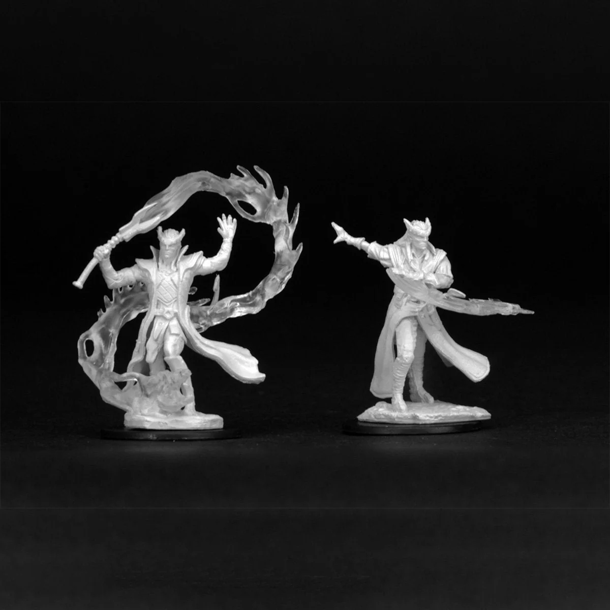 D&D Nolzur's Marvelous Miniatures: Tiefling Male Sorcerer - Image 3