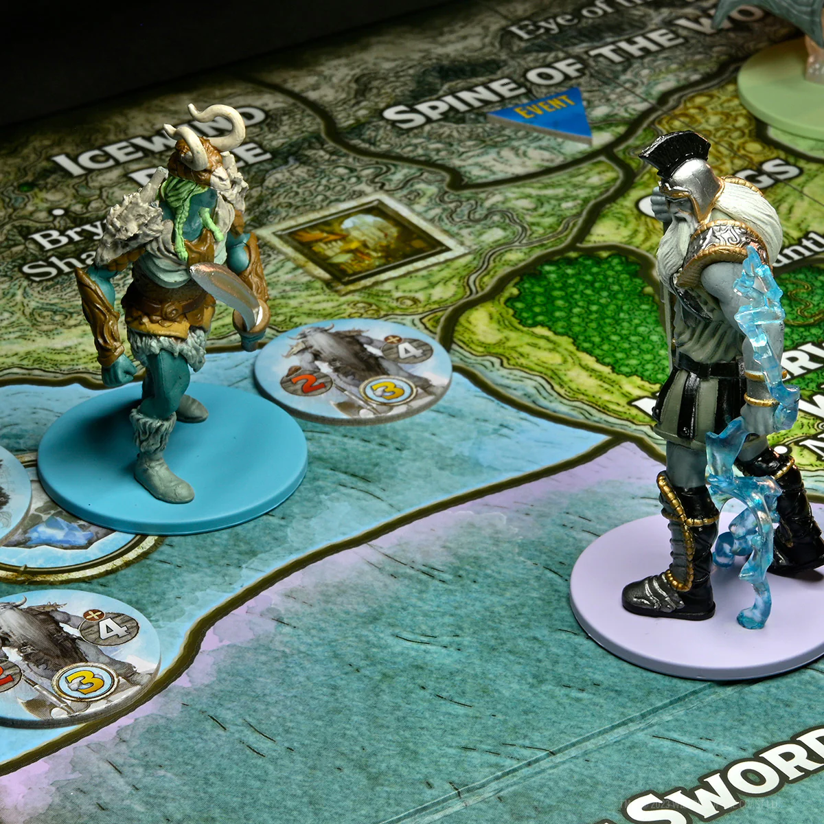 Dungeons & Dragons: Assault of the Giants Board Game (Premium Edition) - Image 12