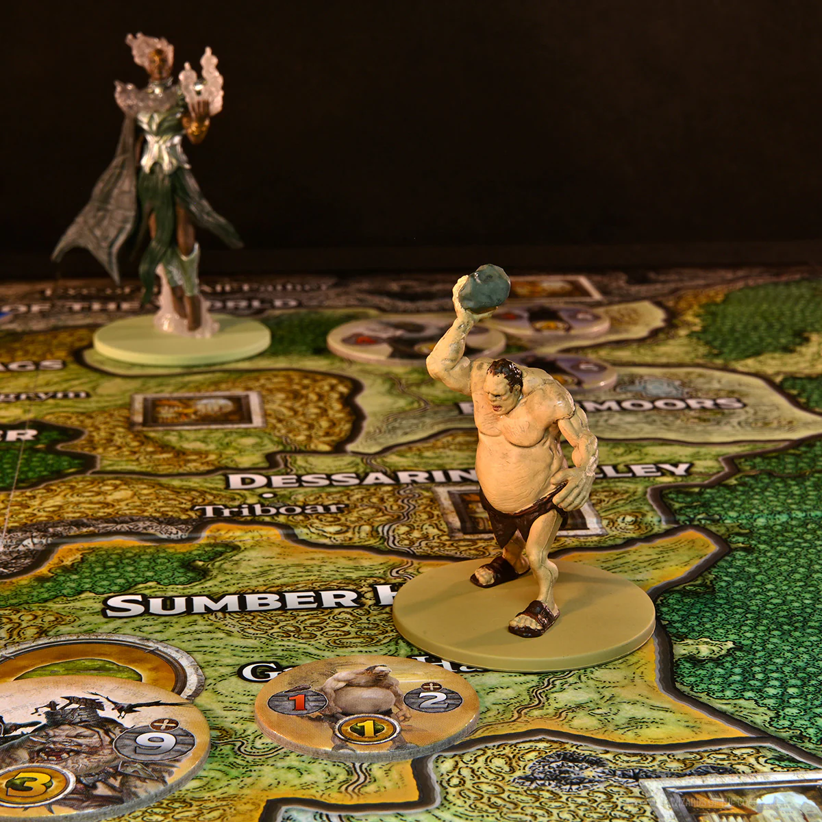 Dungeons & Dragons: Assault of the Giants Board Game (Premium Edition) - Image 9