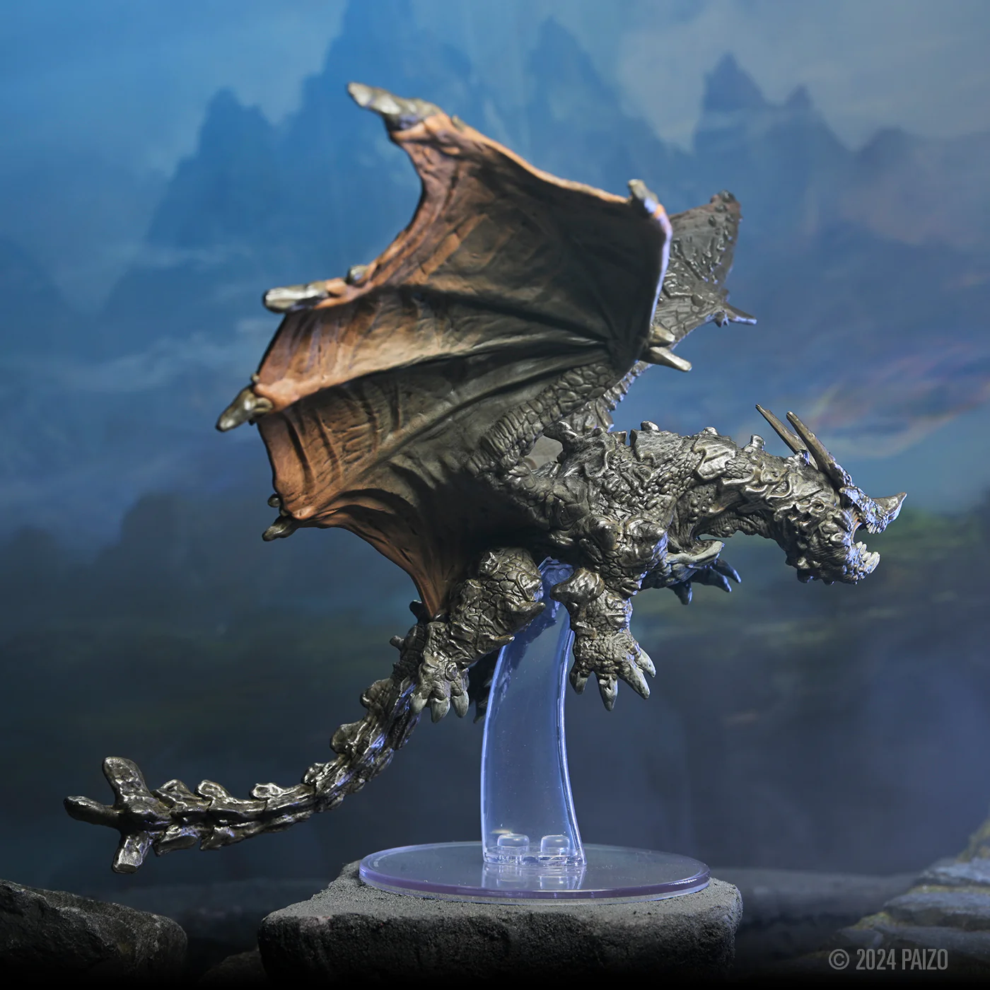 Pathfinder Battles: Adult Adamantine Dragon Boxed Miniature - Image 8