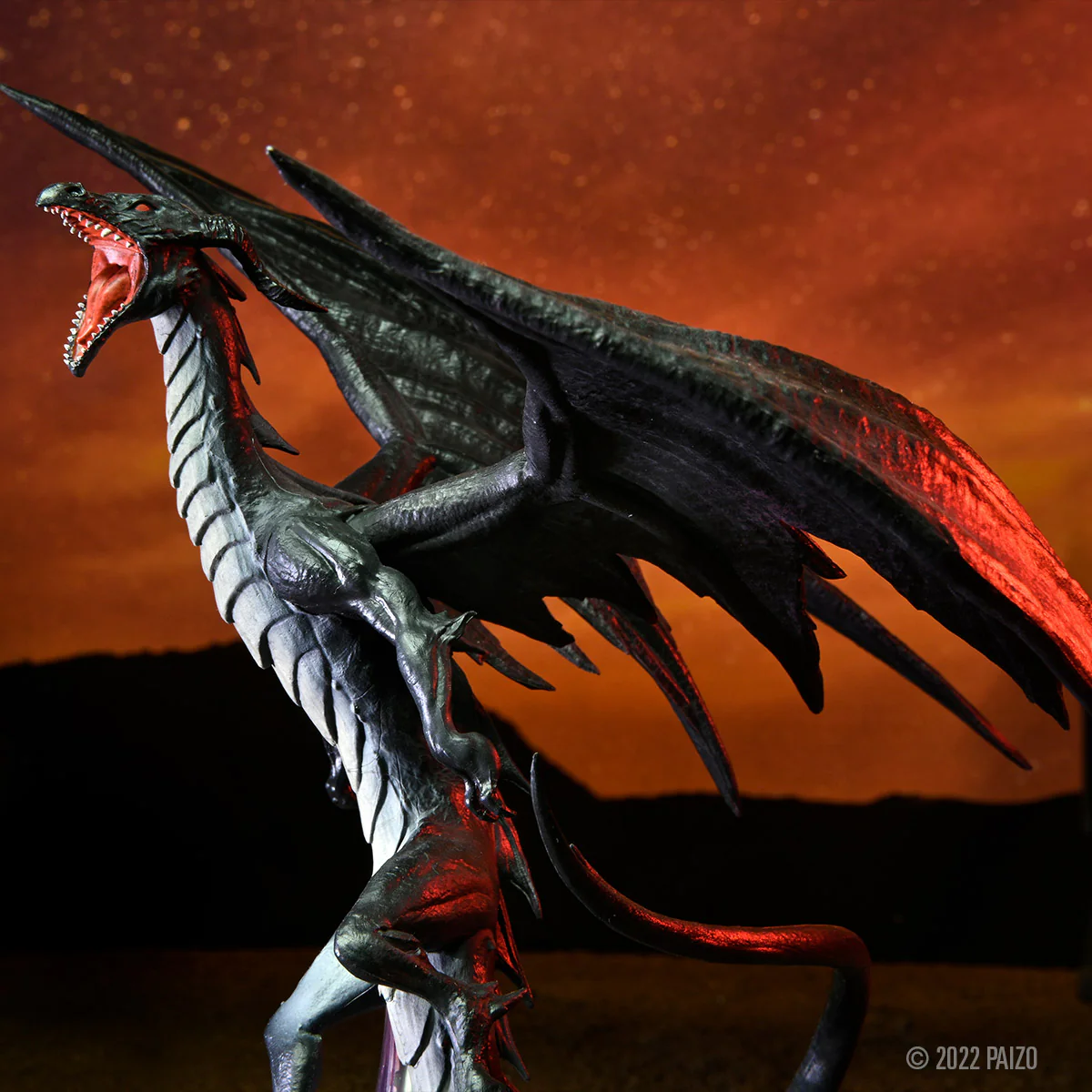 Pathfinder Battles: Impossible Lands - Adult Umbral Dragon Boxed Figure - Image 12