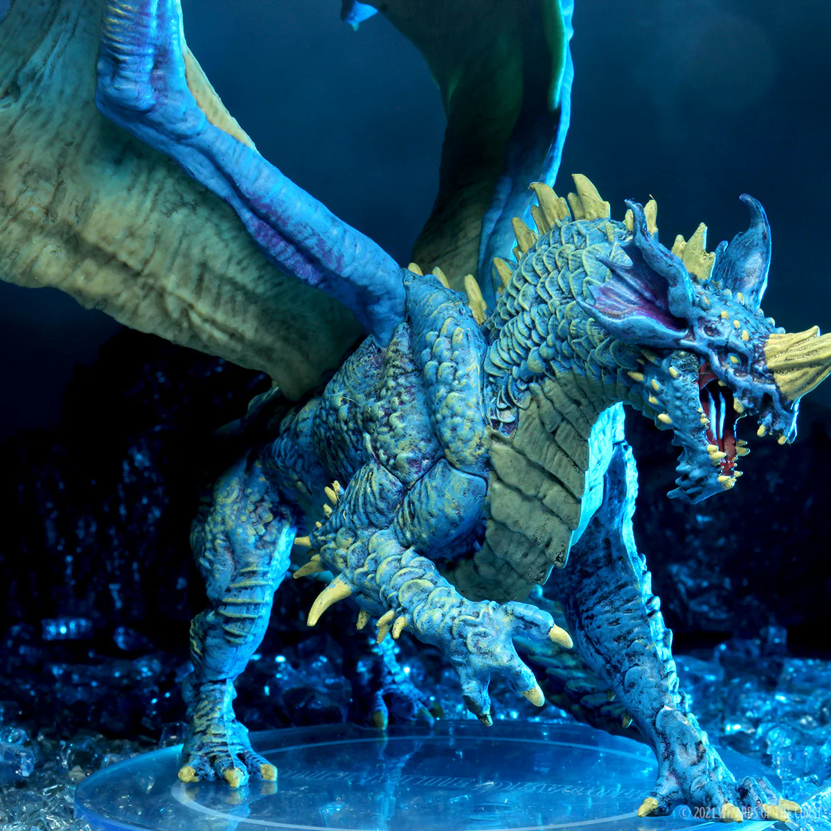 D&D Icons of the Realms: Adult Blue Dragon Premium Figure - Image 14