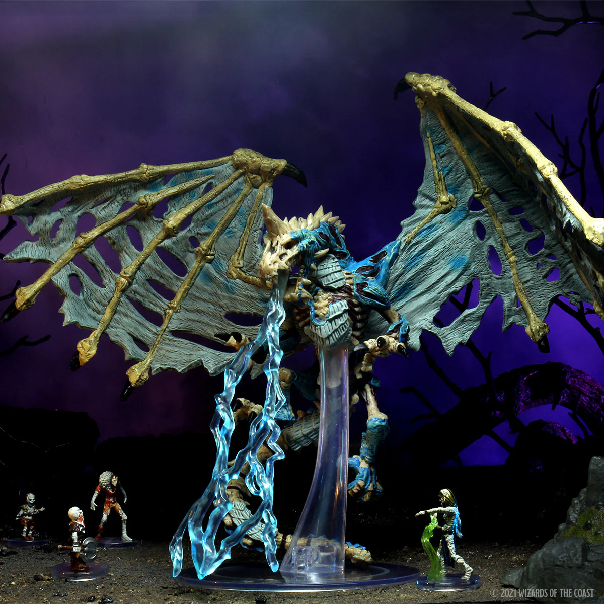D&D Icons of the Realms Miniatures: Boneyard Premium Set - Blue Dracolich - Image 11