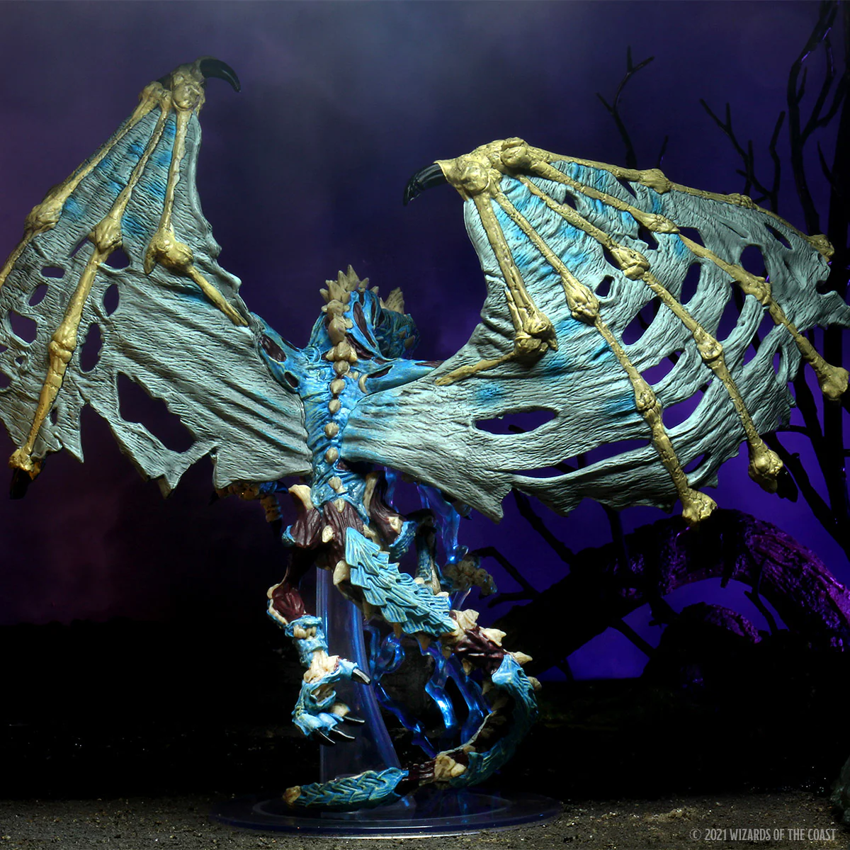 D&D Icons of the Realms Miniatures: Boneyard Premium Set - Blue Dracolich - Image 15