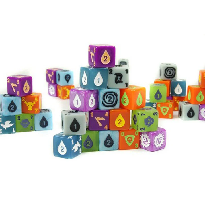 Quarriors! Quartifacts (Expansion Set) - Image 2